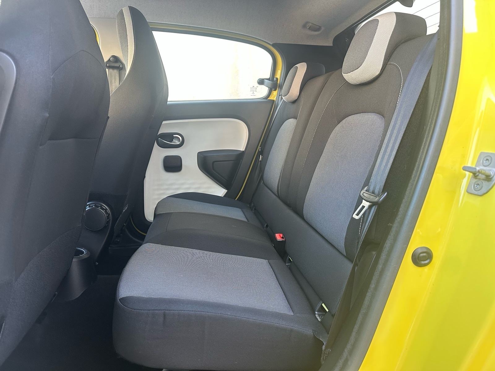 Renault Twingo SCe Dynamique, fotografija 8