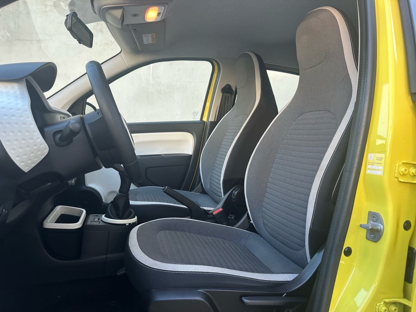 Renault Twingo SCe Dynamique, fotografija 5