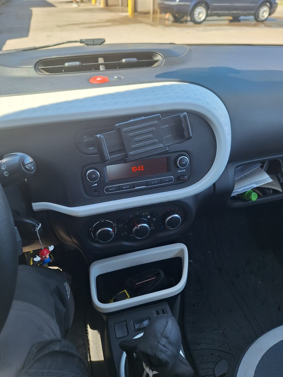 Renault Twingo SCe, fotografija 8