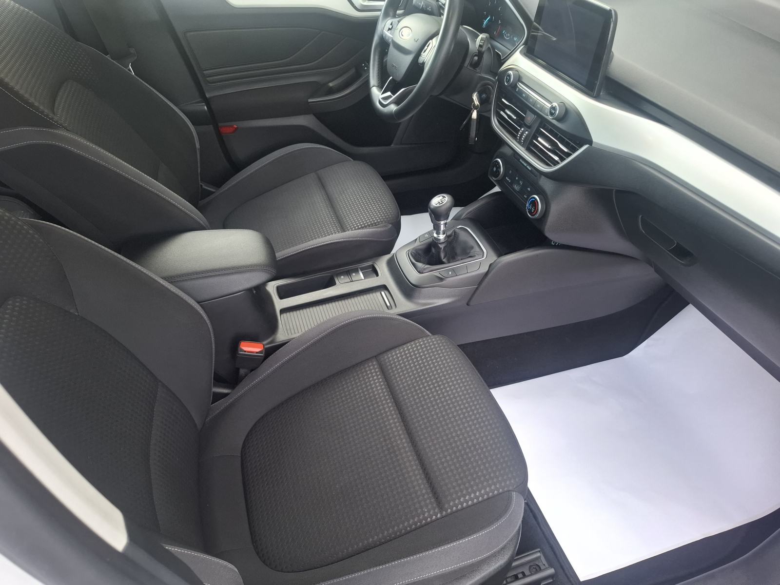 Ford Focus 1,5 TDCi euro6, fotografija 9