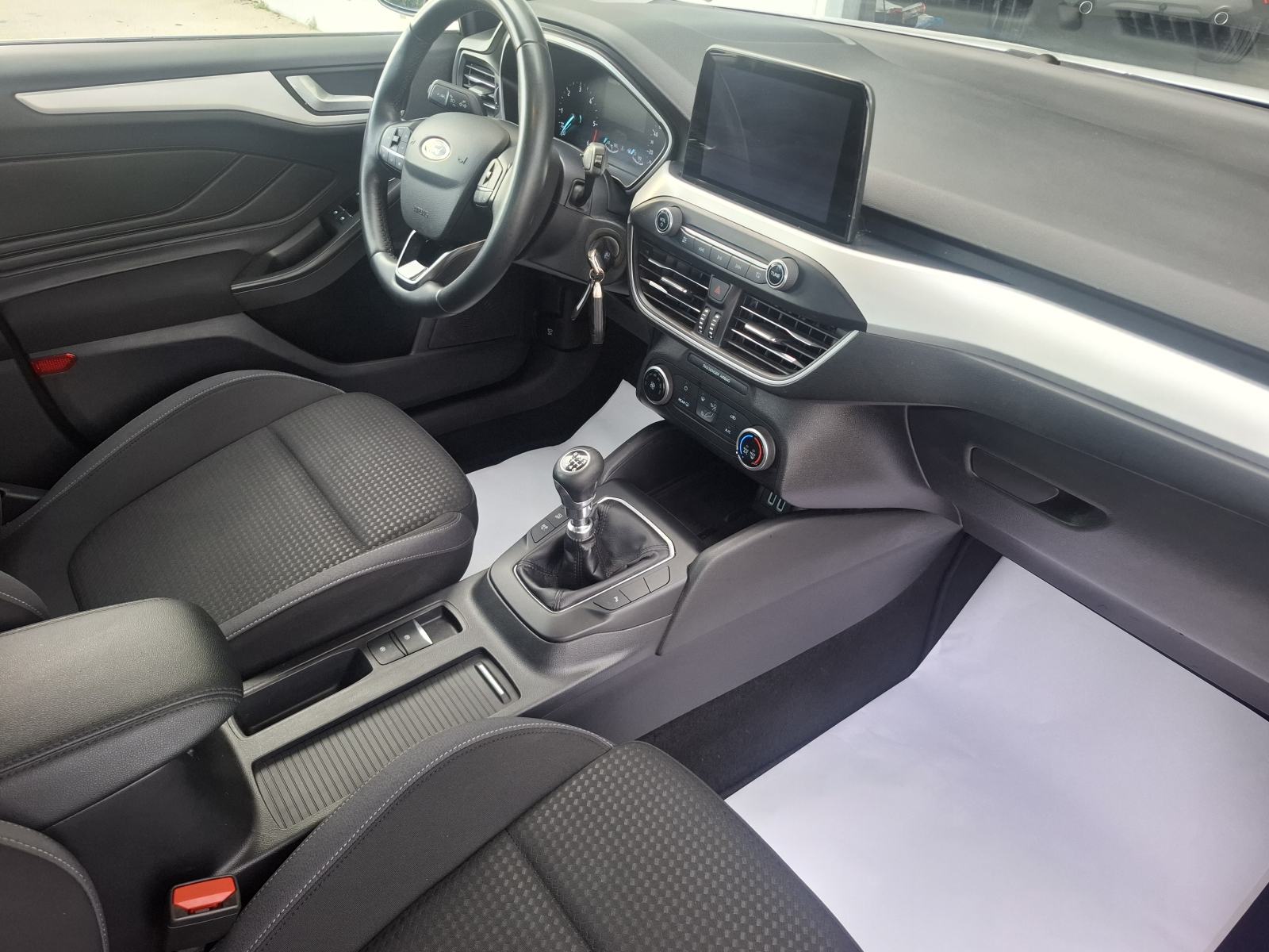 Ford Focus 1,5 TDCi euro6, fotografija 13