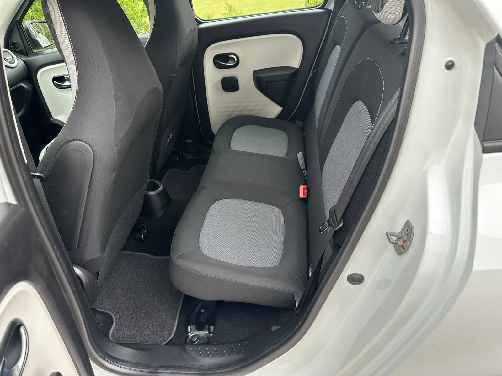 Renault Twingo TCe 90, fotografija 11