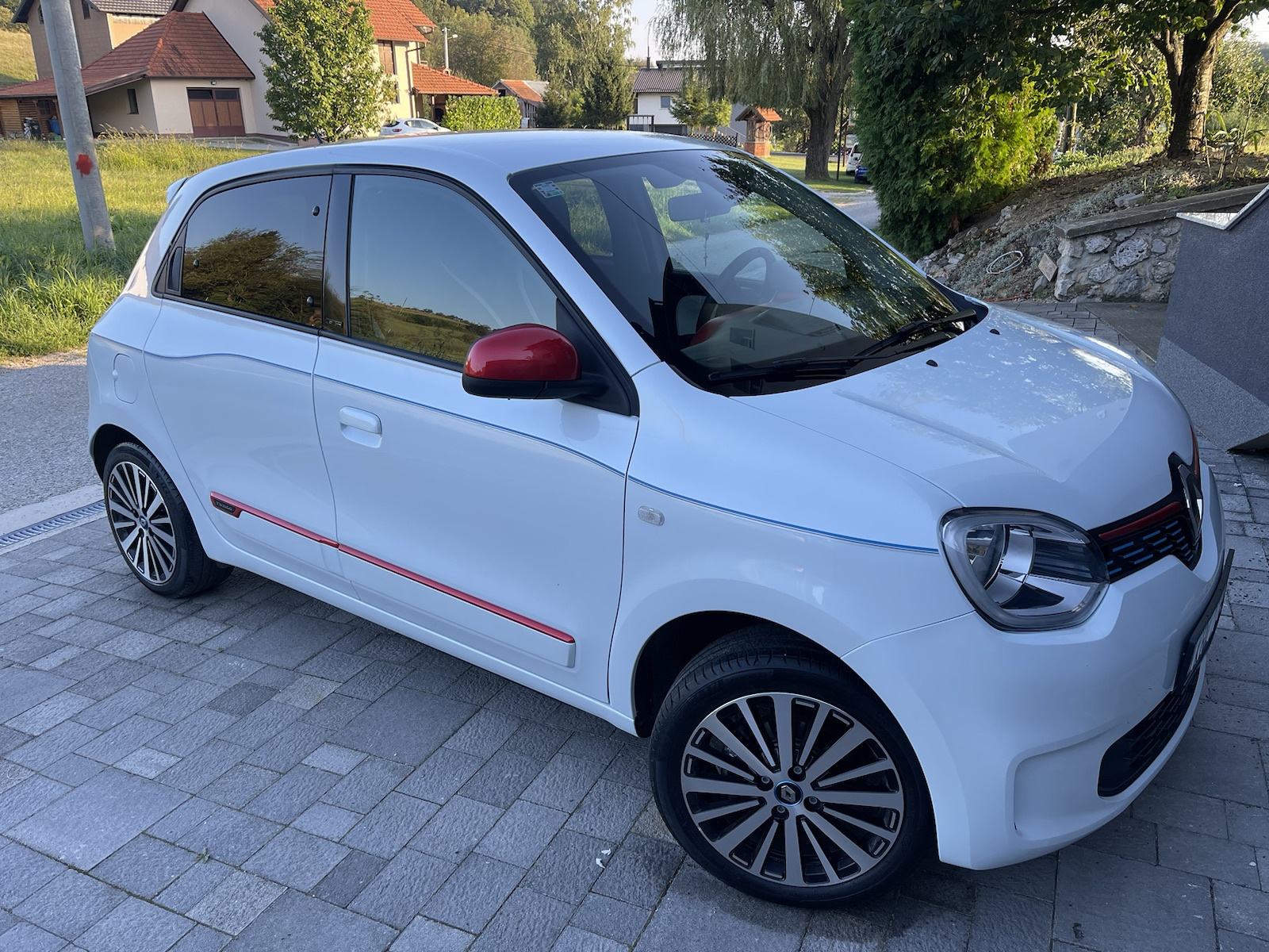 Renault Twingo Coq Sportif Twingo Coq Sportif 2021 Renault Twingo