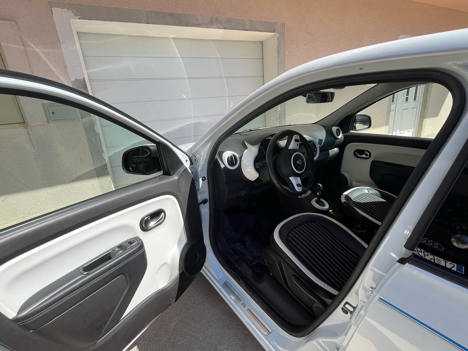 Renault Twingo Z.E. automatik, pogled izvana - slika 1