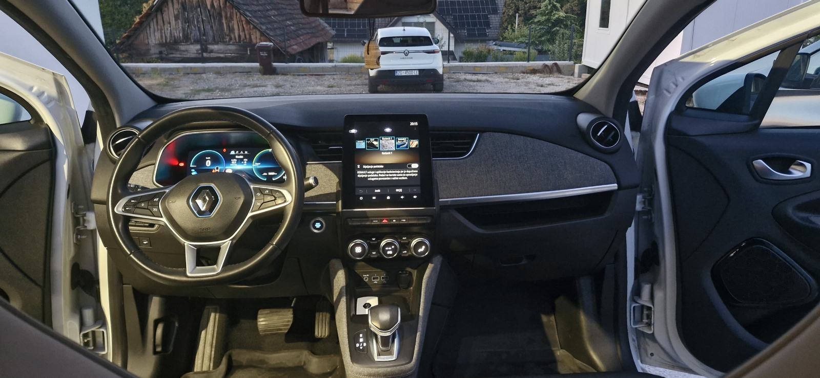 Renault ZOE R135, fotografija 12
