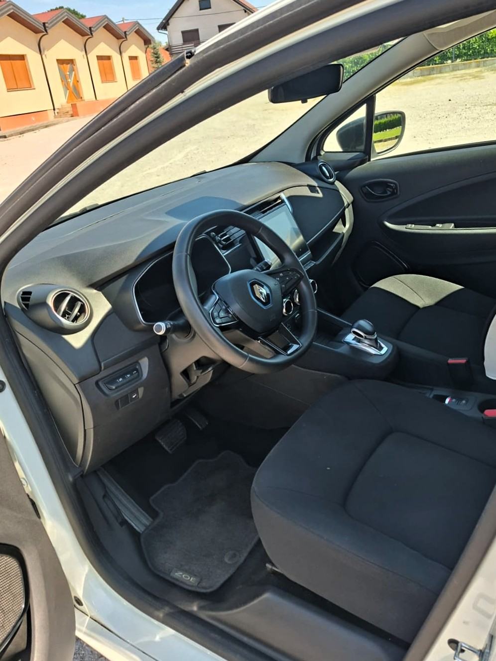 Renault ZOE ZE 50, TOP stanje, servisna, Nisu potrebna ulaganja, fotografija 9