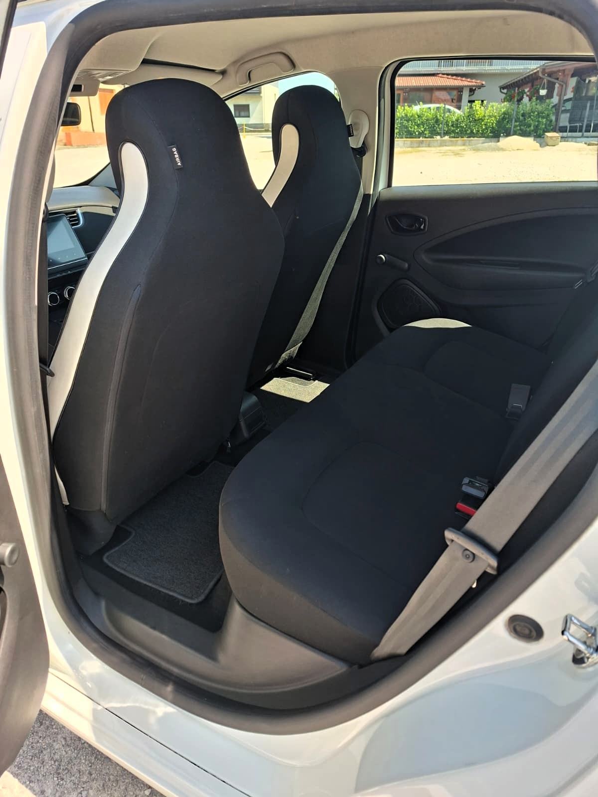 Renault ZOE ZE 50, TOP stanje, servisna, Nisu potrebna ulaganja, fotografija 12