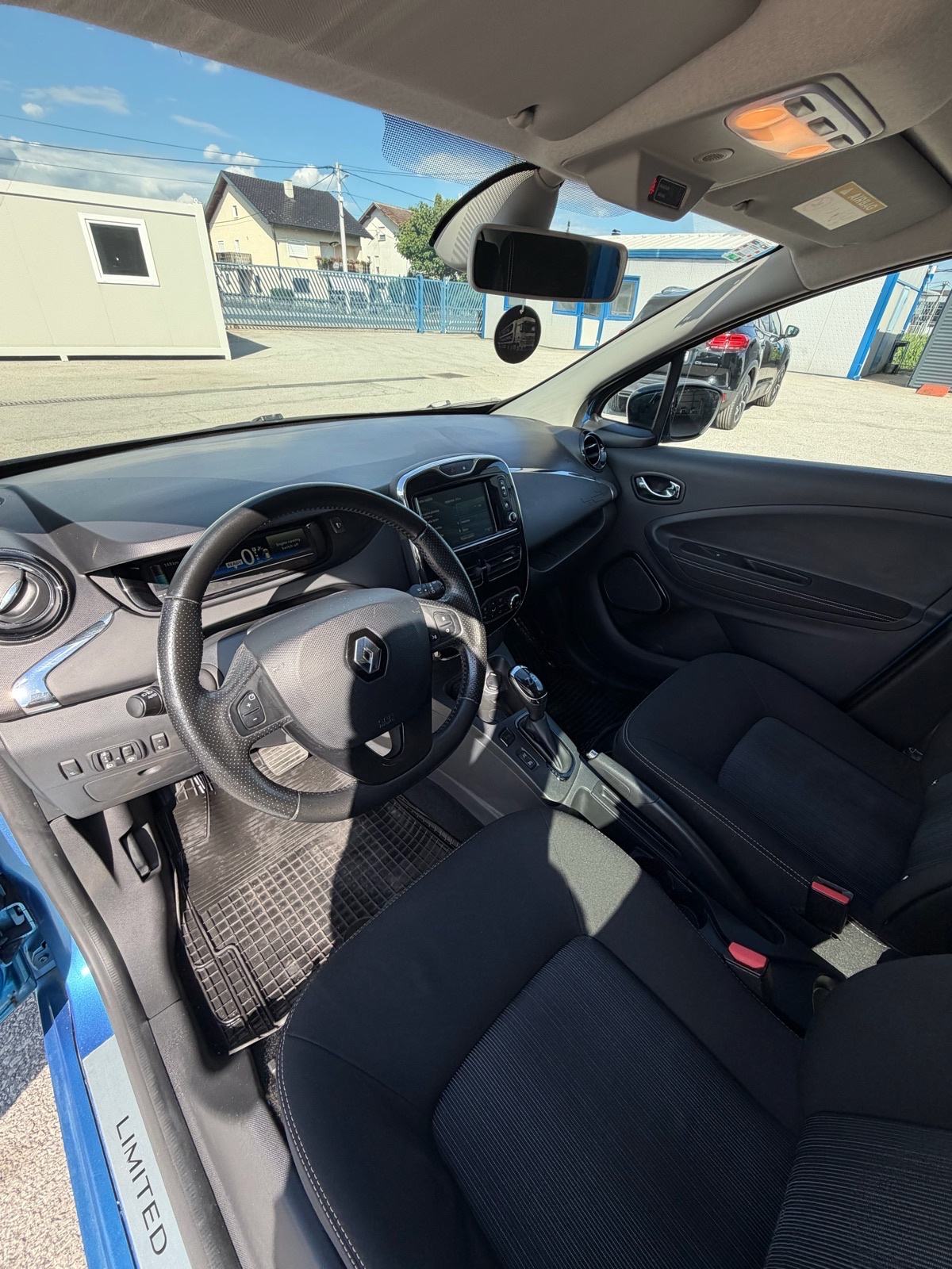 Renault Zoe110 Limited 300km domet, fotografija 19