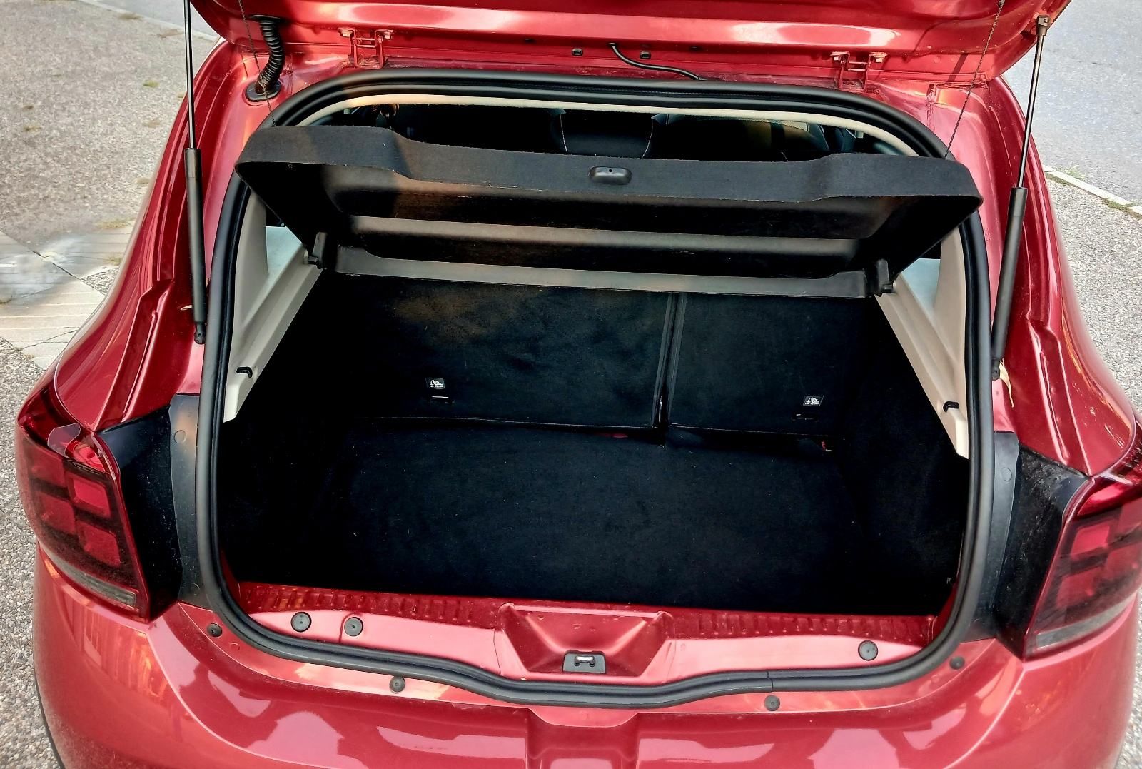 Sandero 1.5 dci⭐️STEPWAY⭐️VELIKI SERVIS⭐️JAMSTVO do 2 godine⭐️, fotografija 18