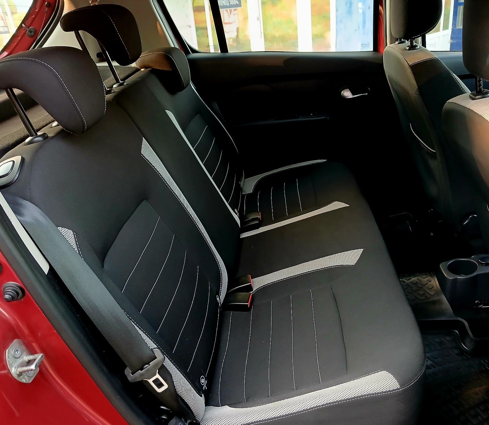 Sandero 1.5 dci⭐️STEPWAY⭐️VELIKI SERVIS⭐️JAMSTVO do 2 godine⭐️, fotografija 16