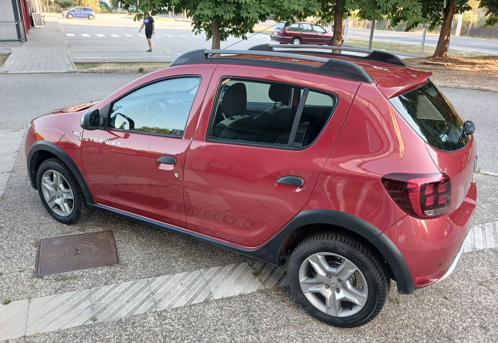 Sandero 1.5 dci⭐️STEPWAY⭐️VELIKI SERVIS⭐️JAMSTVO do 2 godine⭐️, fotografija 12