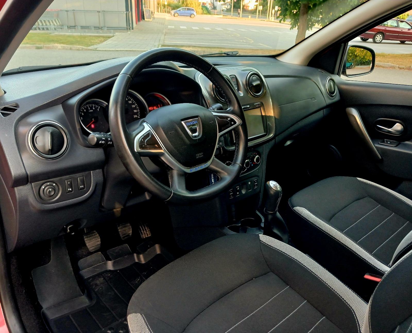 Sandero 1.5 dci⭐️STEPWAY⭐️VELIKI SERVIS⭐️JAMSTVO do 2 godine⭐️, fotografija 13