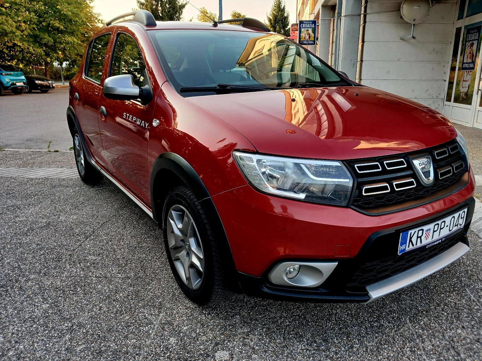 Sandero 1.5 dci⭐️STEPWAY⭐️VELIKI SERVIS⭐️JAMSTVO do 2 godine⭐️, fotografija 9