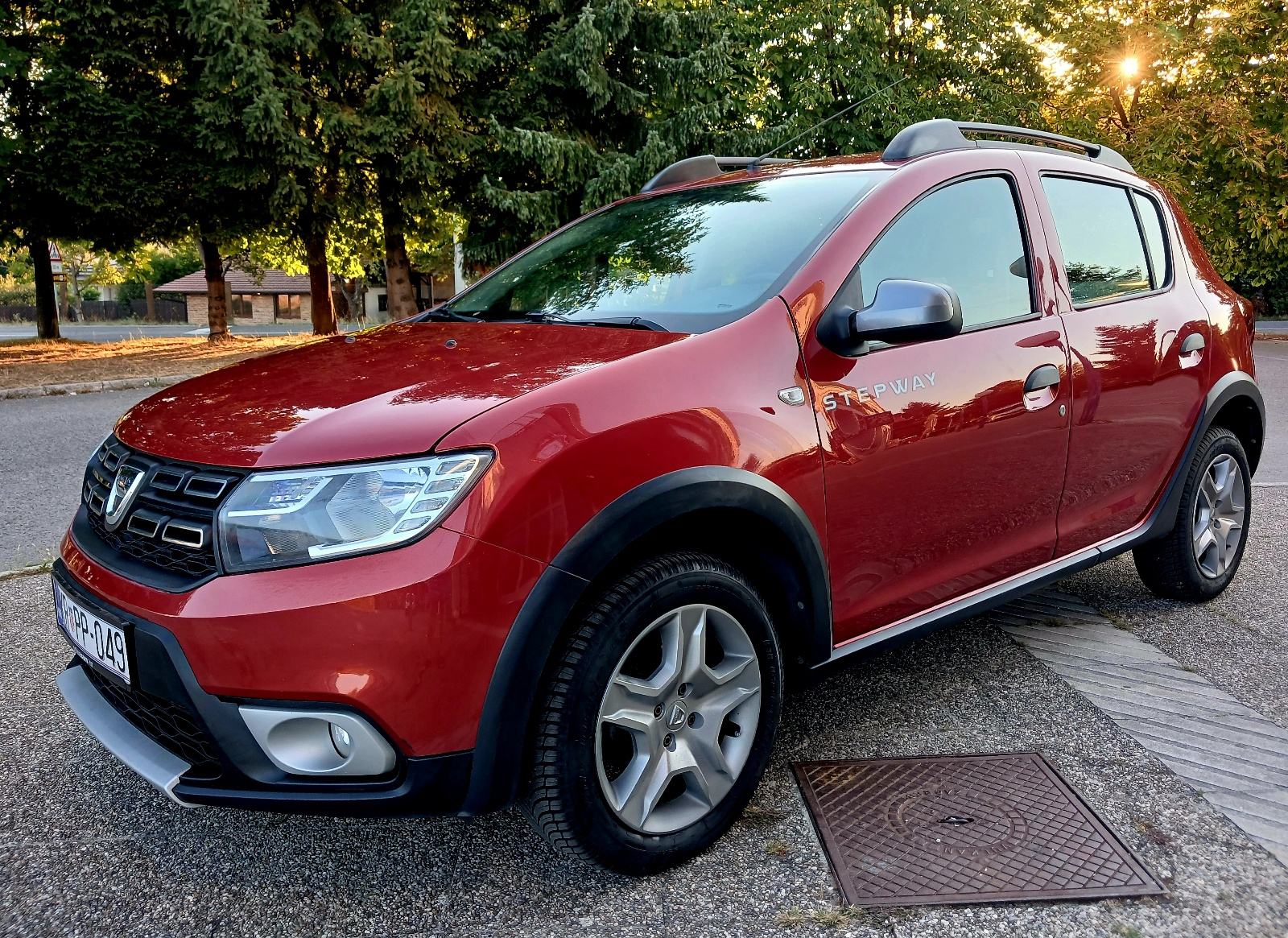 Sandero 1.5 dci⭐️STEPWAY⭐️VELIKI SERVIS⭐️JAMSTVO do 2 godine⭐️, fotografija 6