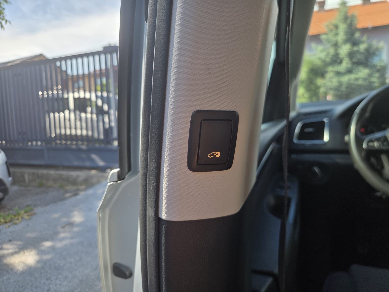 SEAT ALHAMBRA 2.0 TDI 110kW Xcellence NIJE UVOZ 1.REG. U RH, fotografija 8