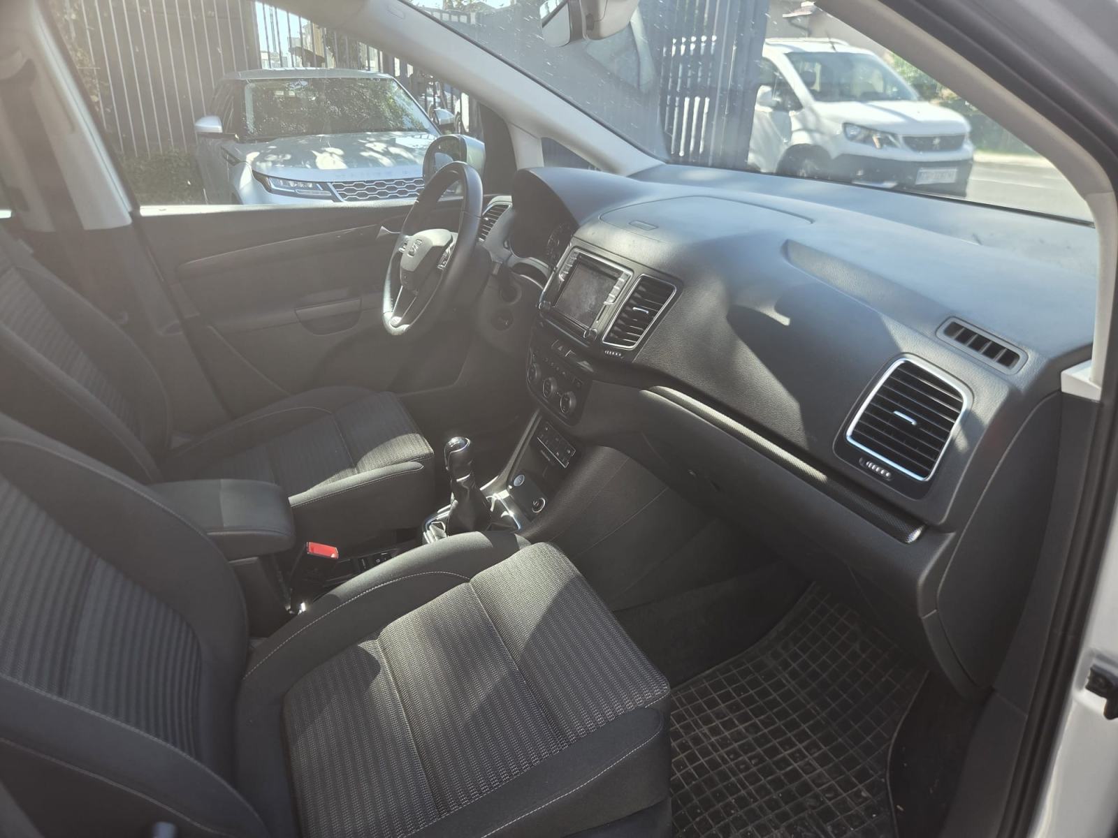 SEAT ALHAMBRA 2.0 TDI 110kW Xcellence NIJE UVOZ 1.REG. U RH, fotografija 7
