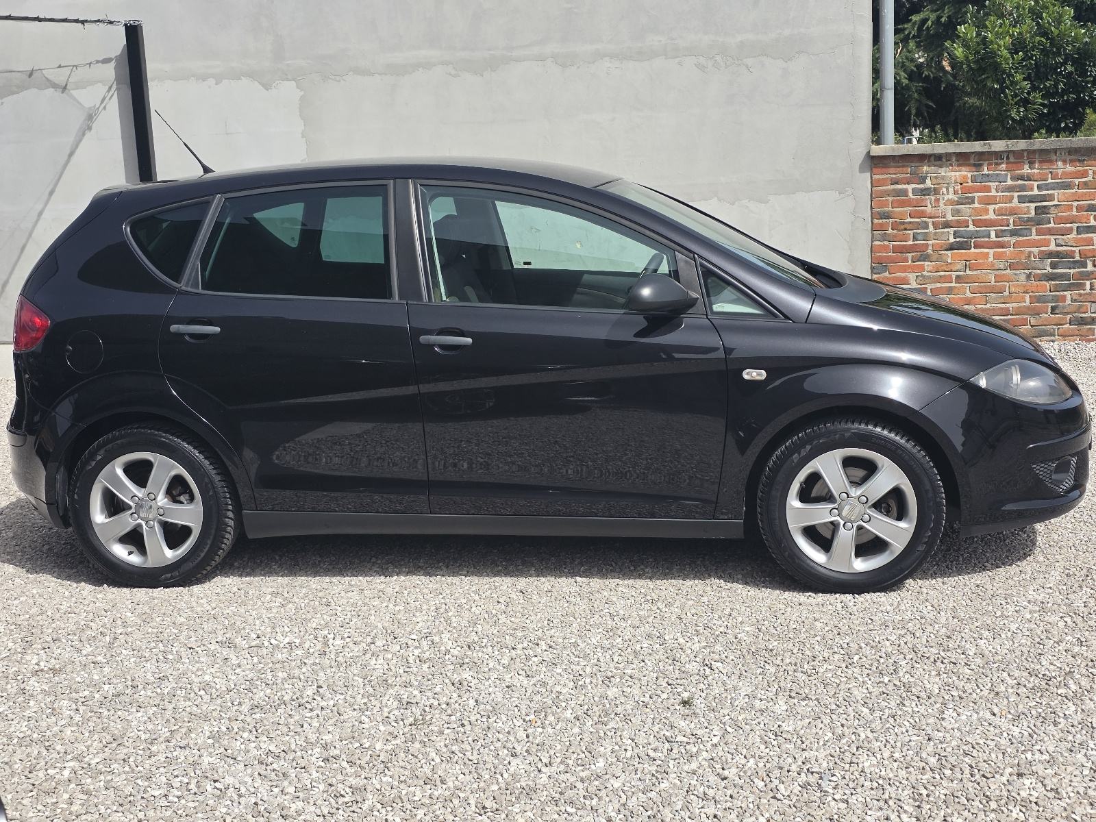 Seat Altea 1,6 MPi Prvi vlasnik Registriran do 9/2027, fotografija 6