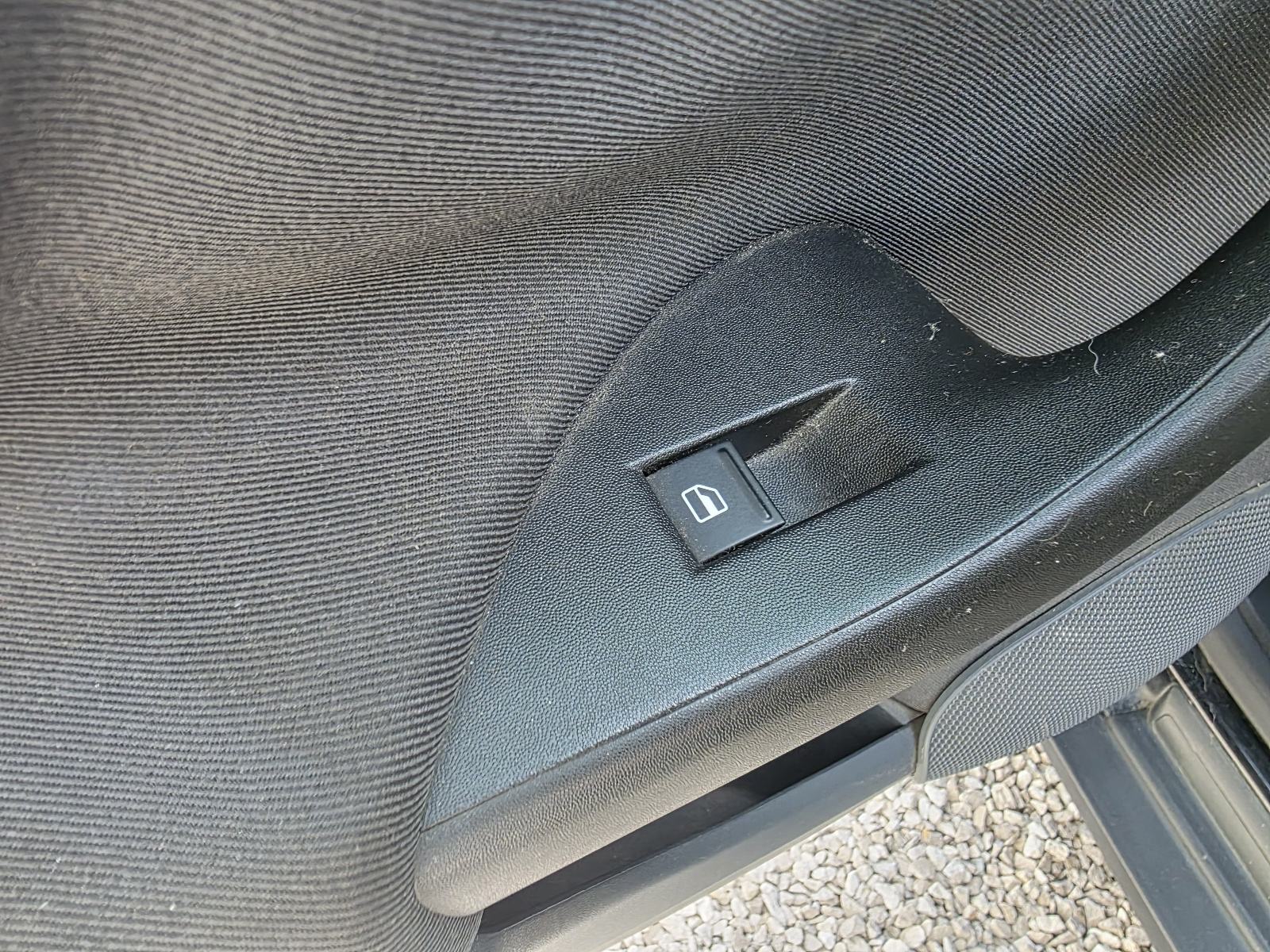 Seat Altea 1,6 MPi Prvi vlasnik Registriran do 9/2027, fotografija 14