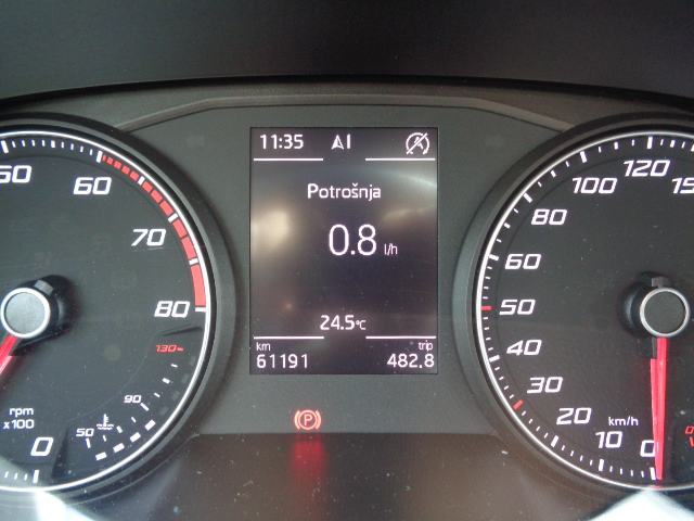 Seat Arona 1,0 TSI,115Ks,HR Auto,Servisna,Samo 61.000KM,Led,Tooop,., fotografija 11