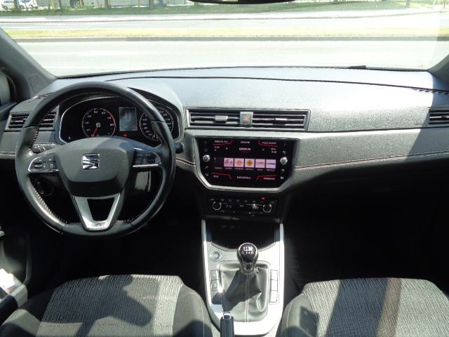 Seat Arona 1,0 TSI,115Ks,HR Auto,Servisna,Samo 61.000KM,Led,Tooop,., fotografija 8