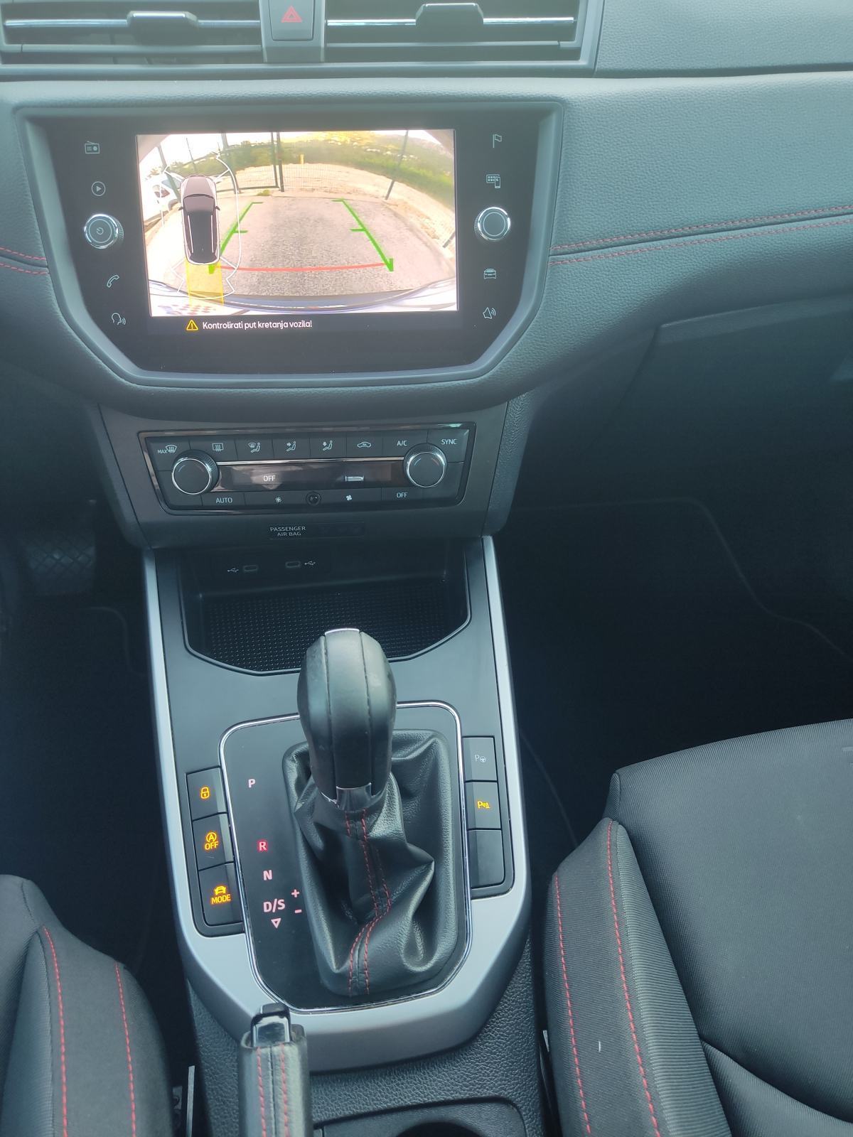 SEAT ARONA 1,0 TSI FR DSG, fotografija 5