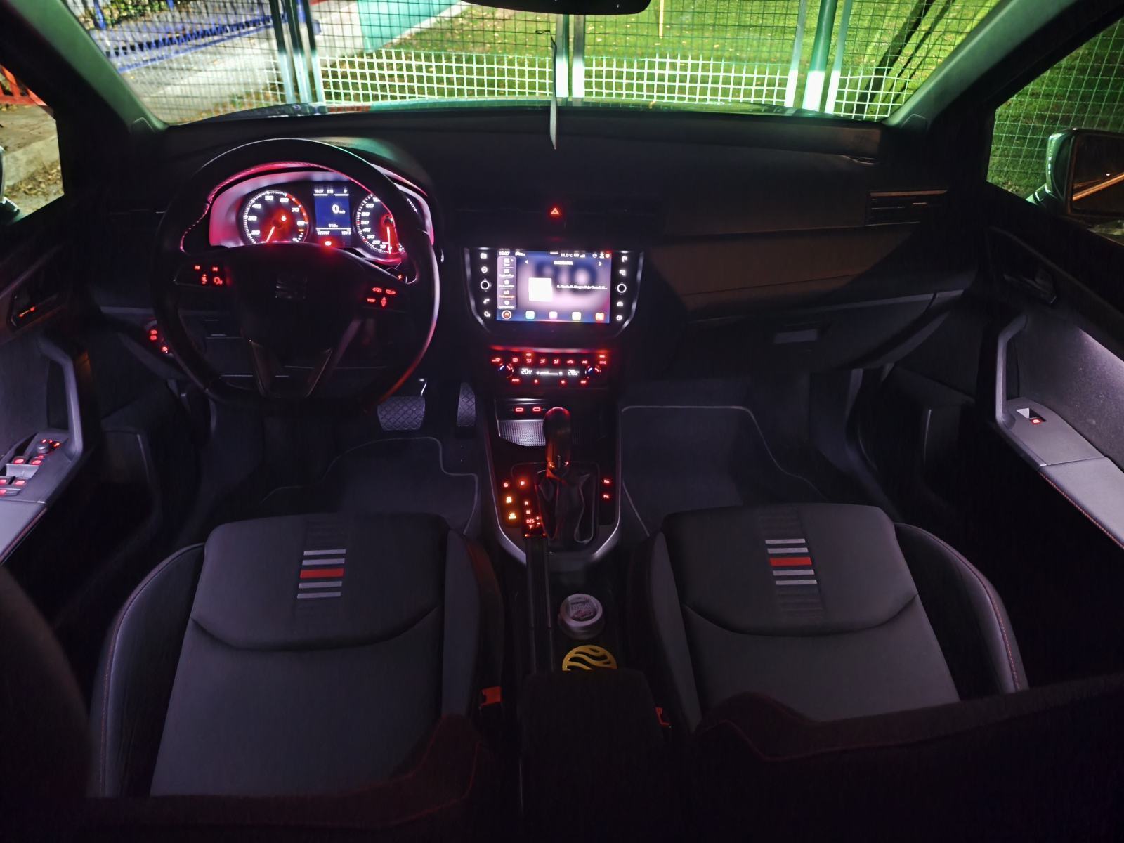 SEAT ARONA 1,0 TSI FR DSG, fotografija 7
