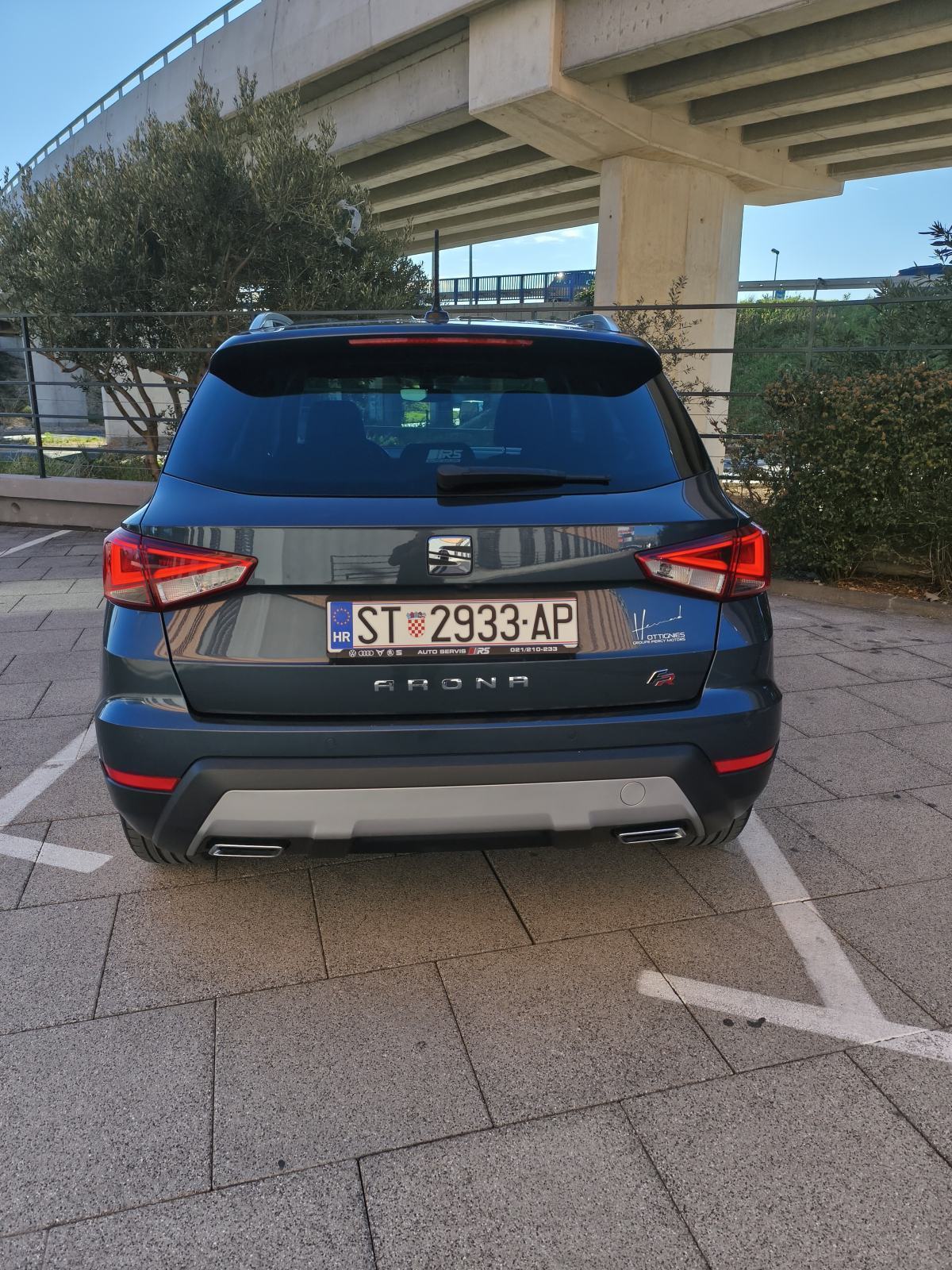 SEAT ARONA 1,0 TSI FR DSG, fotografija 9