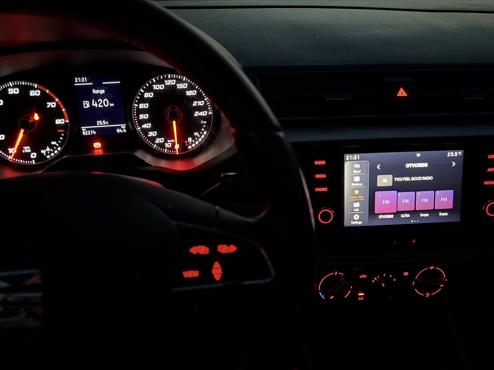 Seat Arona 1,0 TSI,SPORT PAKET:KOŽA/ALC,2021g,JAMSTVO 12mj,NIJE UVOZ!, fotografija 14