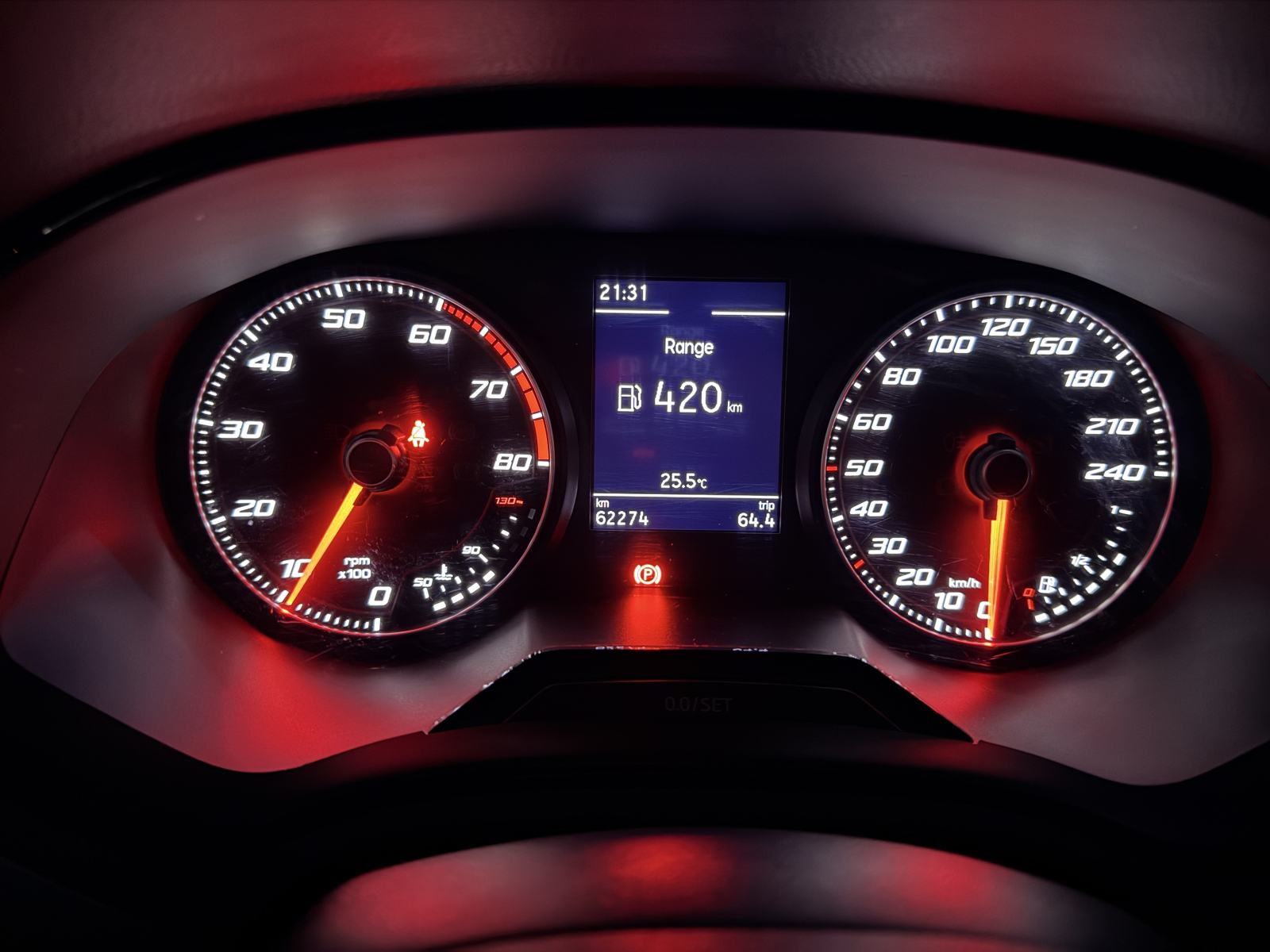 Seat Arona 1,0 TSI,SPORT PAKET:KOŽA/ALC,2021g,JAMSTVO 12mj,NIJE UVOZ!, fotografija 15