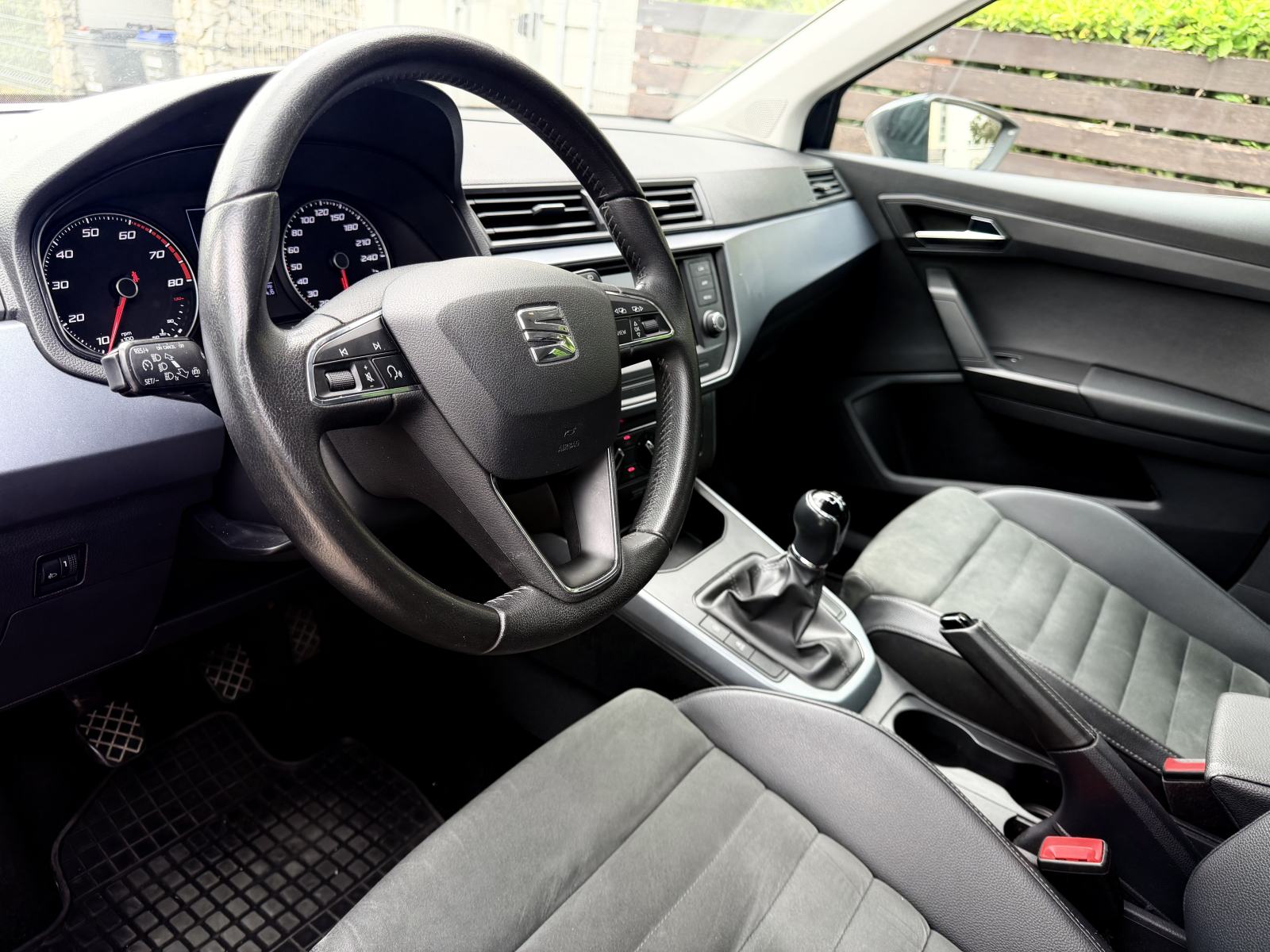 Seat Arona 1,0 TSI,SPORT PAKET:KOŽA/ALC,2021g,JAMSTVO 12mj,NIJE UVOZ!, fotografija 16