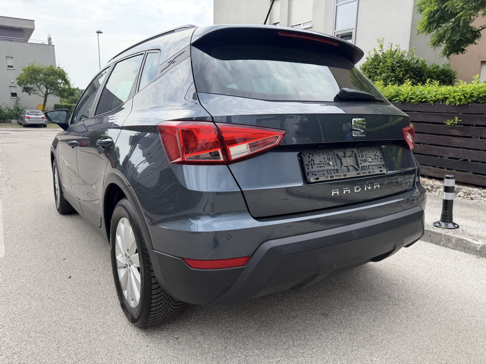 Seat Arona 1,0 TSI,SPORT PAKET:KOŽA/ALC,2021g,JAMSTVO 12mj,NIJE UVOZ!, fotografija 4