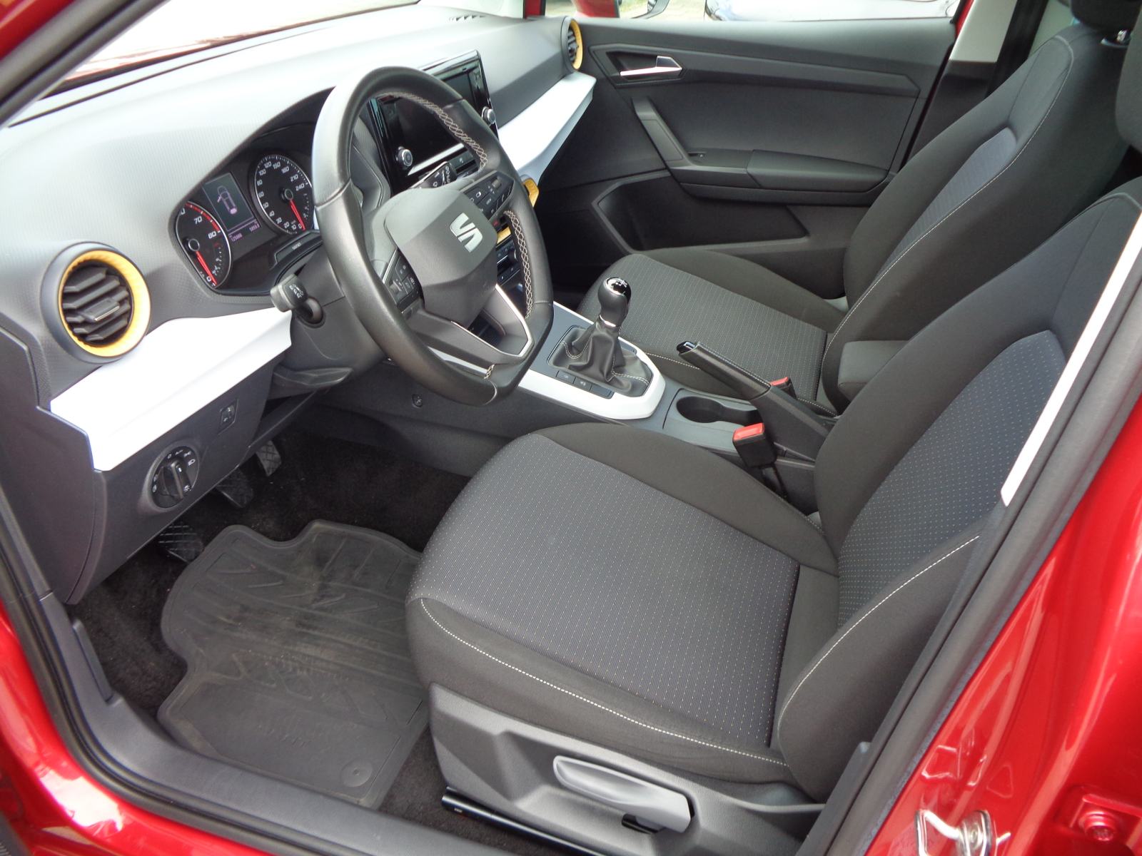 Seat Arona 1,0 TSI Style;HR Auto;U PDV-u;Servisna;Led;Pdc;App;1vl;, fotografija 15