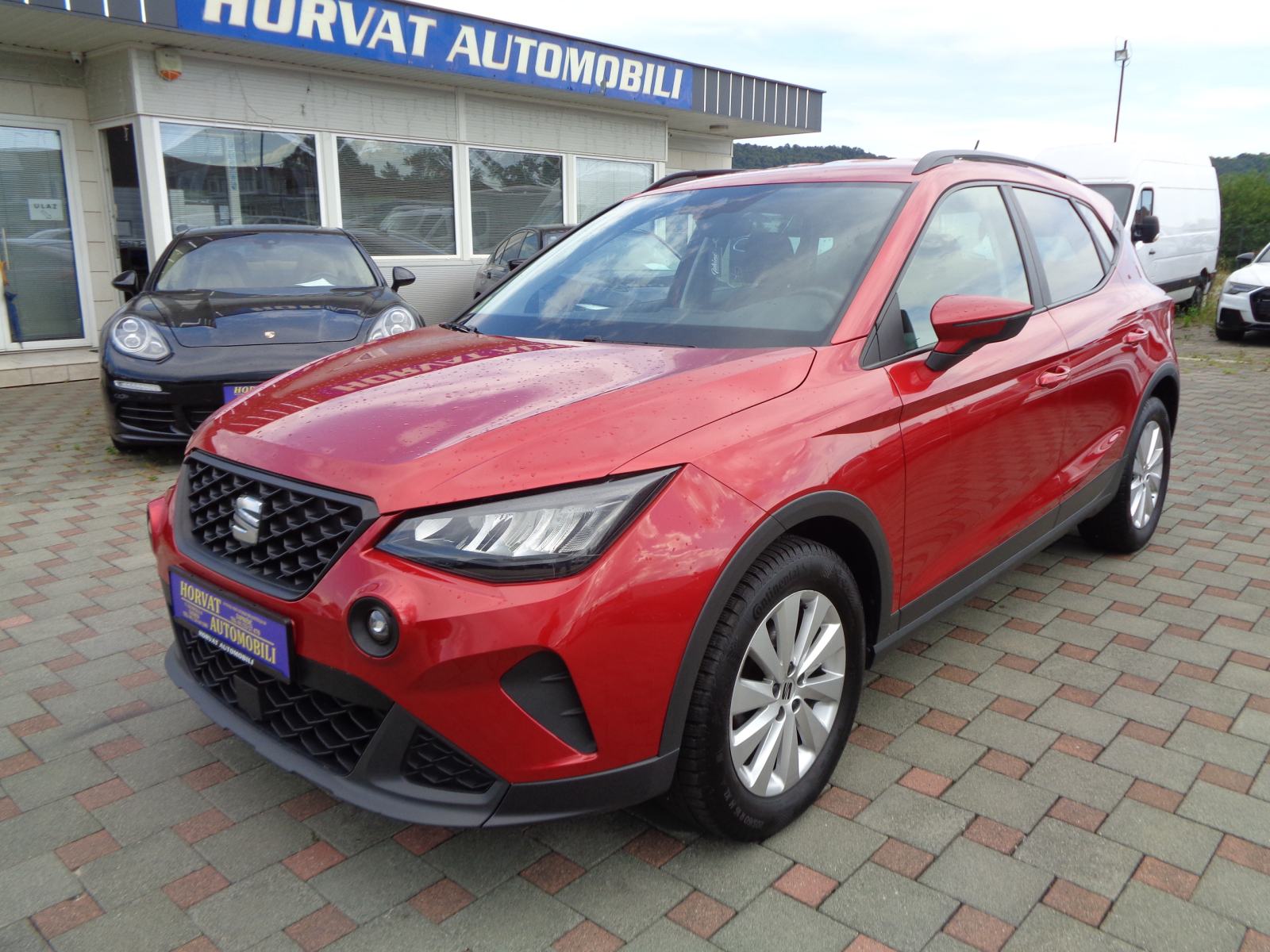 Seat Arona 1,0 TSI Style;HR Auto;U PDV-u;Servisna;Led;Pdc;App;1vl;, pogled izvana - slika 1