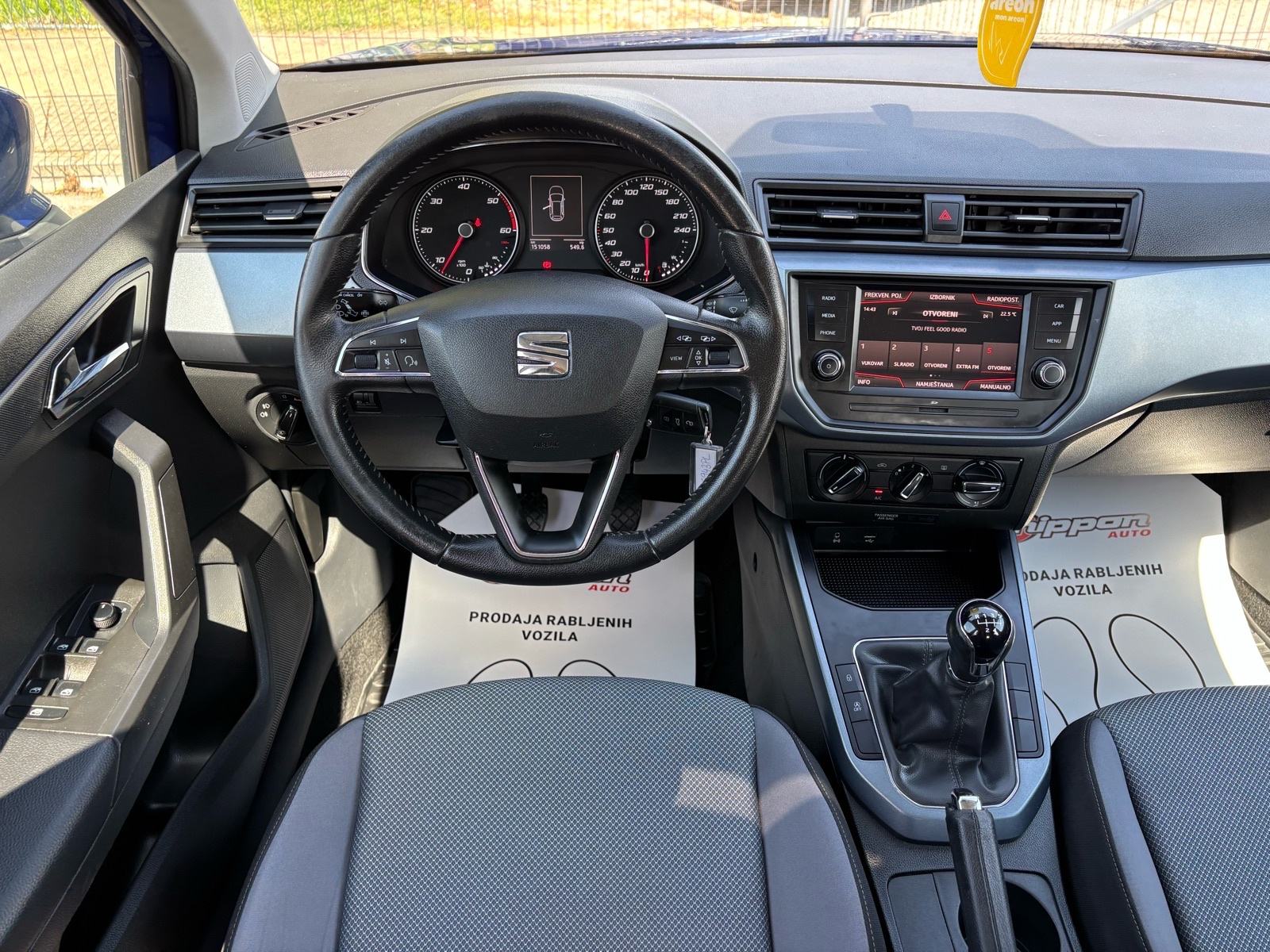 Seat Arona 1,6 TDI - PDV - REGISTRIRAN - KLIMA - ALU - TEMPOMAT, fotografija 12