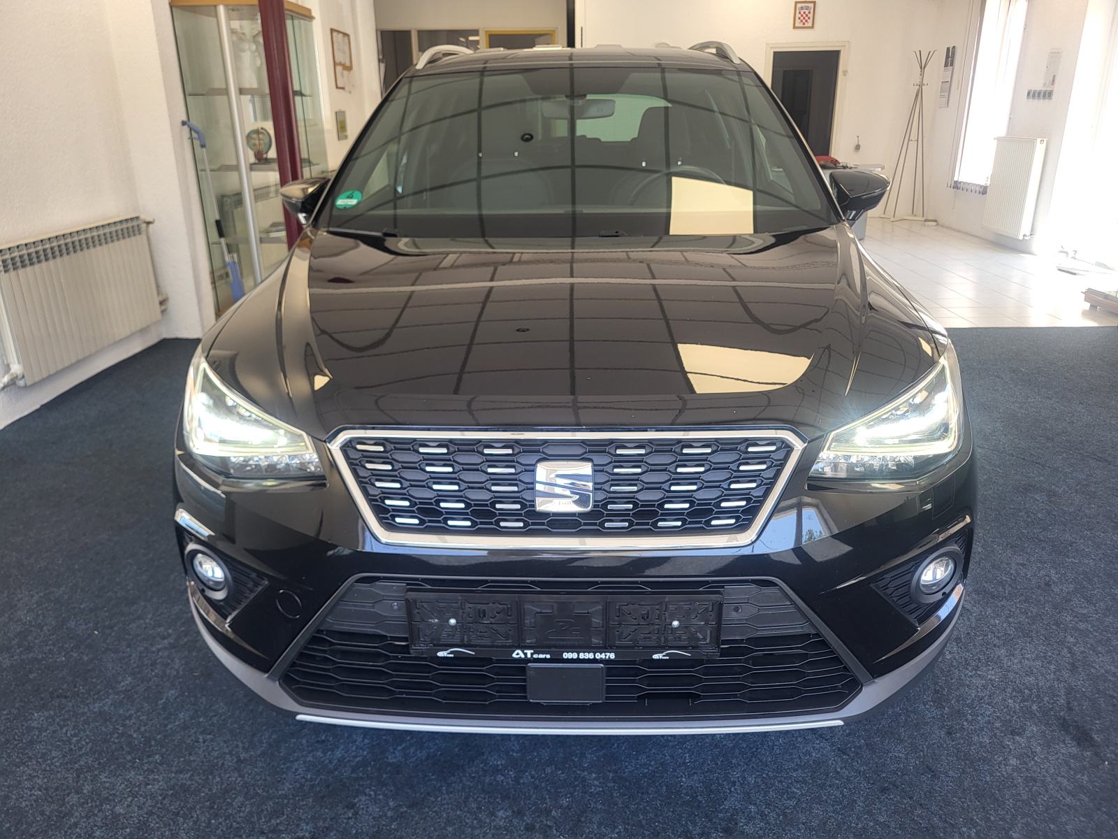 SEAT ARONA 1.6 TDI XCELLENCE NAVI VIRTUAL KAMERA LED+XENON JAMSTVO, fotografija 5