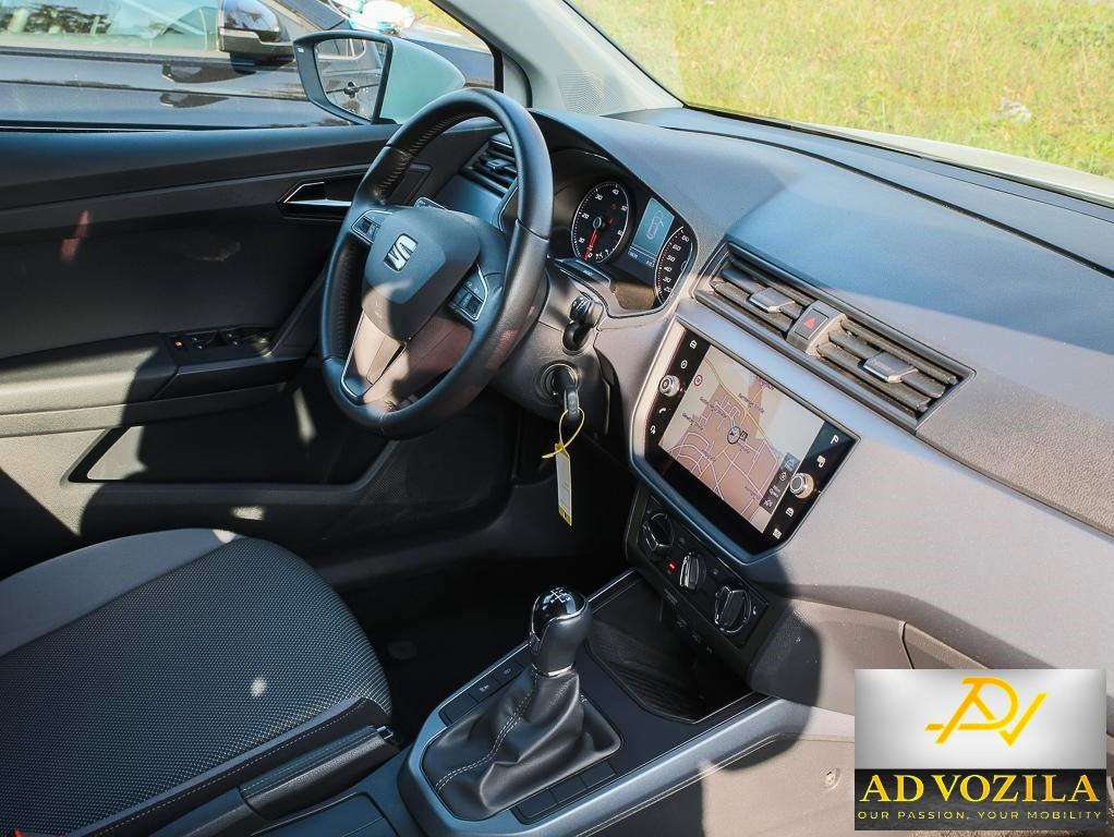 Seat Arona 1,6TDI Style,Navig,App/OS,gr,sjed.€15.300 do reg.!, fotografija 10