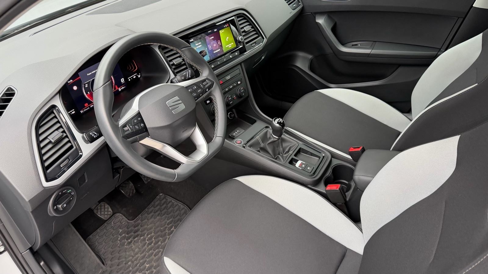 Seat Ateca 1.0 TSi,NaviCarPlay,Grijanje sjedala+Volana,Radar,Led, fotografija 18