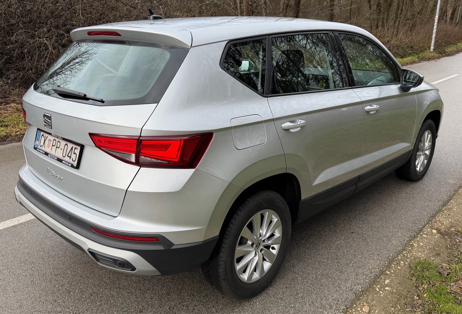Seat Ateca 1.0 TSi,NaviCarPlay,Grijanje sjedala+Volana,Radar,Led, fotografija 8