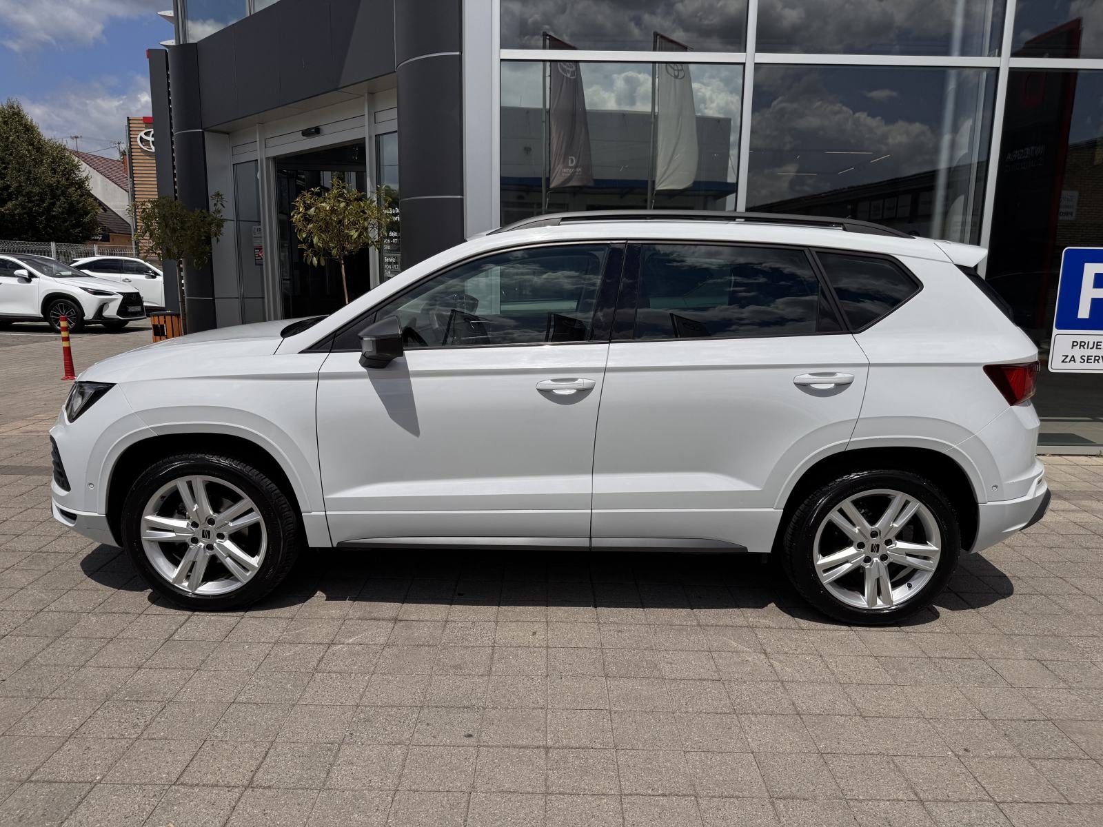 SEAT ATECA 1,5 TSI FR, 1. VL, HR AUTO, NA IME, SAMO 23.720 KM, TOP !!, fotografija 4