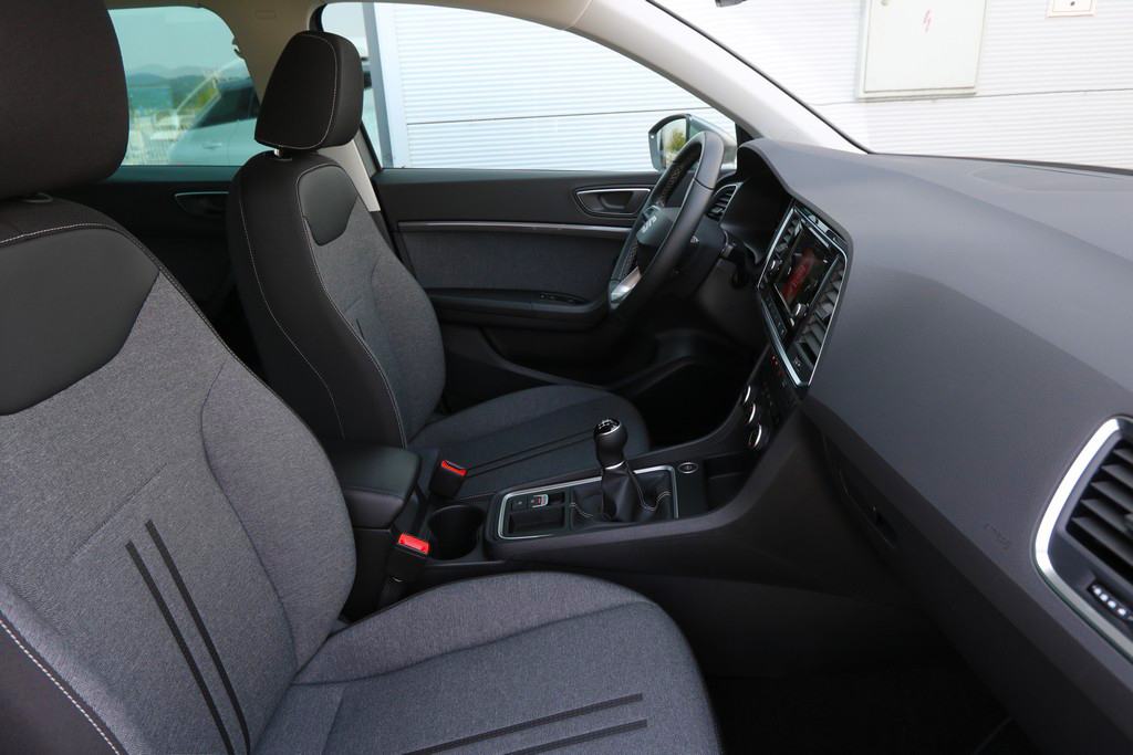 Seat Ateca 1.5 TSI Style VIRTUAL COCKPIT - Full LED - 150 KS FACELIFT, fotografija 7