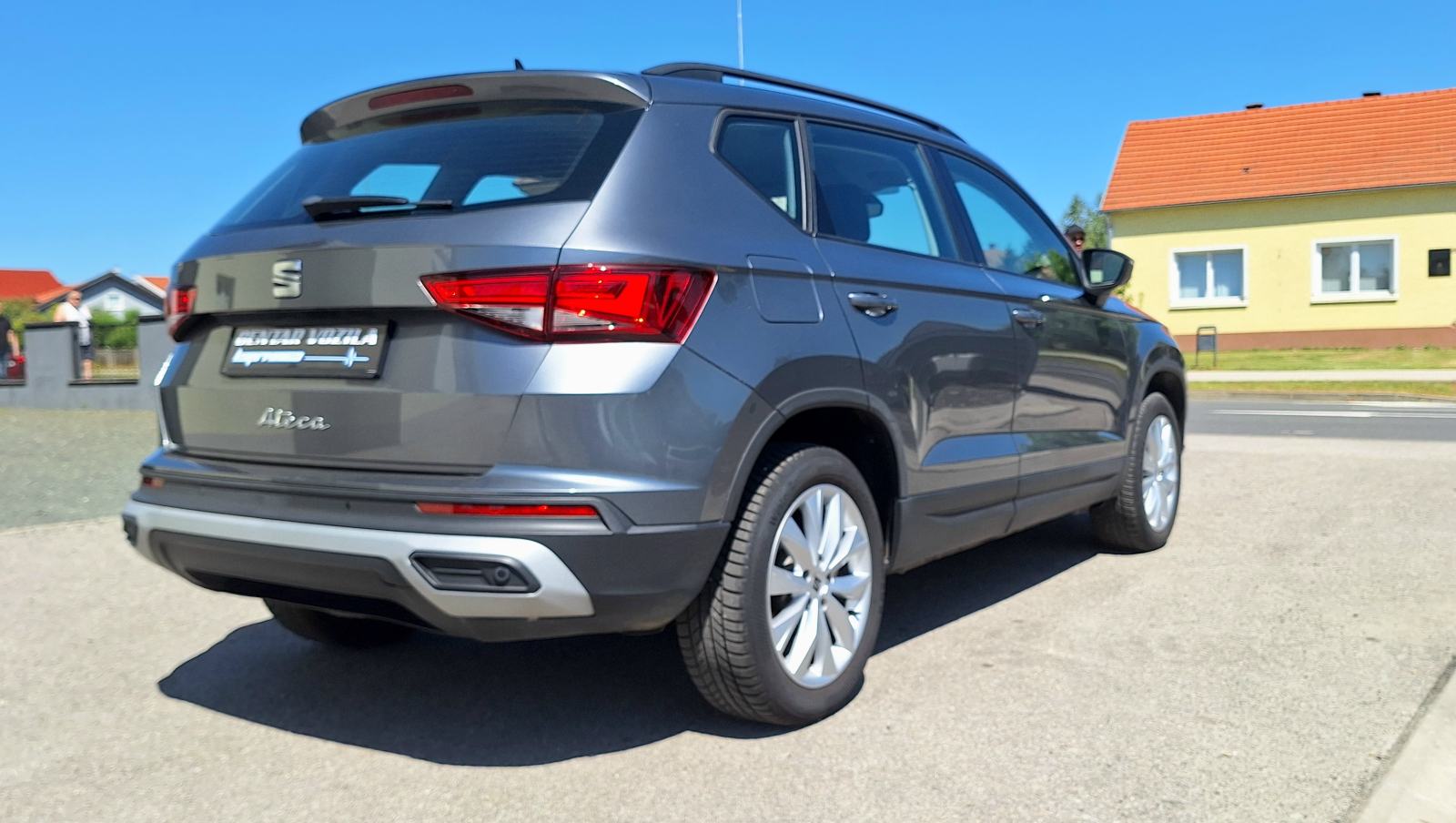 SEAT ATECA 2.0 TDI 150 ks*CR FUERTE*PRVI VLASNIK* IZUZETNO SAČUVAN, fotografija 5