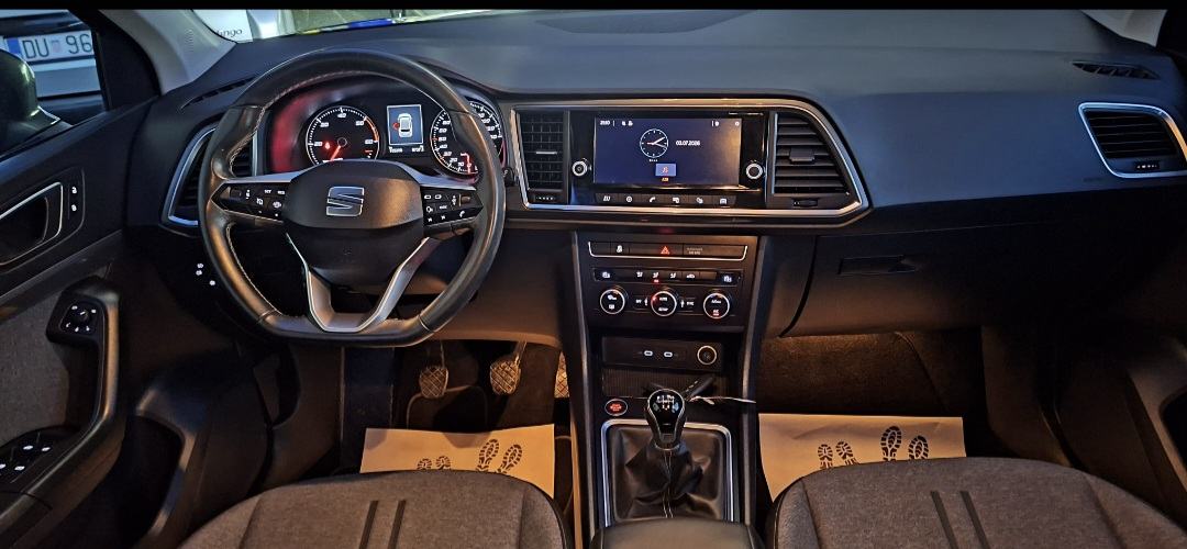 SEAT ATECA 2.0 TDI 150 ks*CR FUERTE*PRVI VLASNIK* IZUZETNO SAČUVAN, fotografija 8