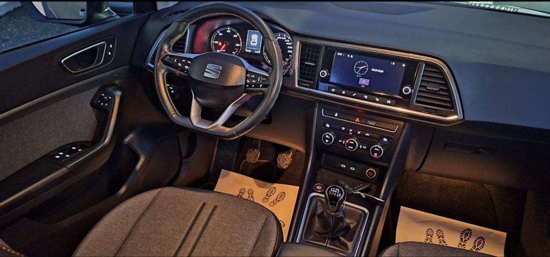 SEAT ATECA 2.0 TDI 150 ks*CR FUERTE*PRVI VLASNIK* IZUZETNO SAČUVAN, fotografija 9