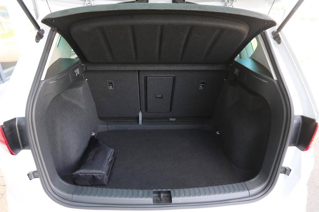 Seat Ateca 2.0 TDI Automatik FR VIRTUAL COCKPIT - Full LED - 150 KS, fotografija 12