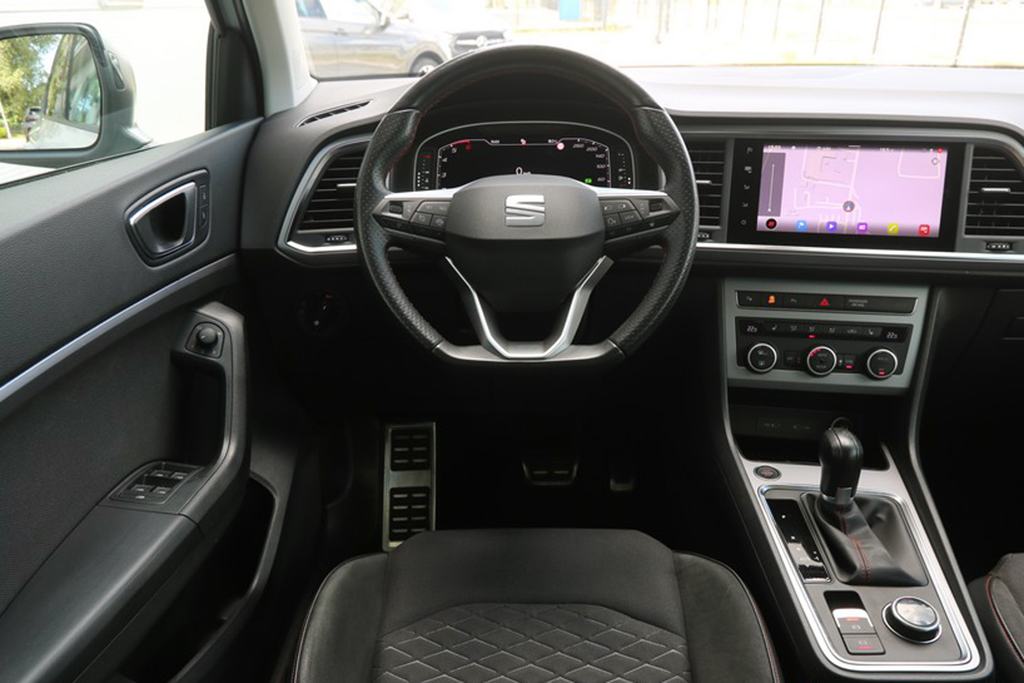 Seat Ateca 2.0 TDI Automatik FR VIRTUAL COCKPIT - Full LED - 150 KS, fotografija 11