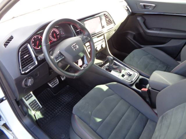 Seat Ateca 2,0 TDI DSG FR; HR auto; R. kamera; Navigacija; Alu 18".., fotografija 9