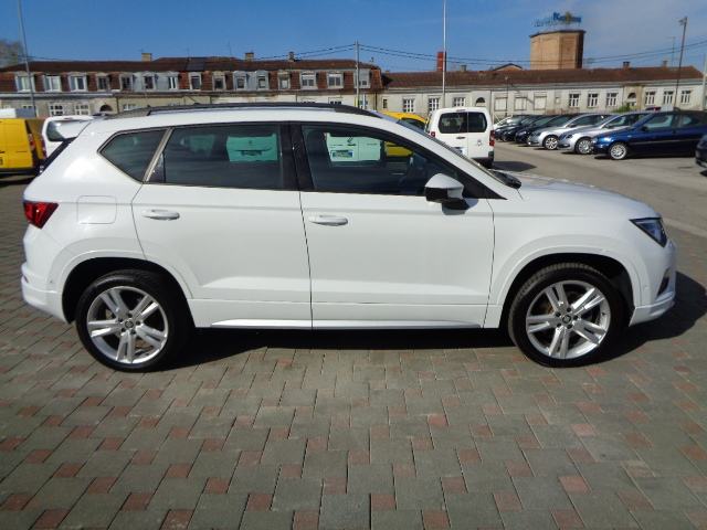 Seat Ateca 2,0 TDI DSG FR; HR auto; R. kamera; Navigacija; Alu 18".., pogled izvana - slika 4