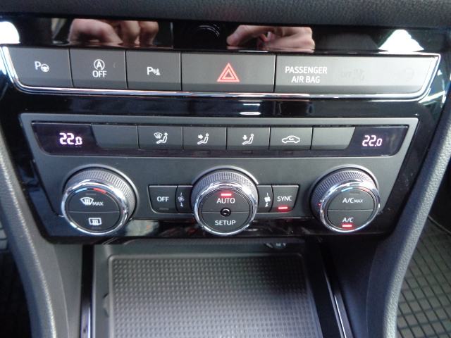 Seat Ateca 2,0 TDI DSG FR; HR auto; R. kamera; Navigacija; Alu 18".., fotografija 20