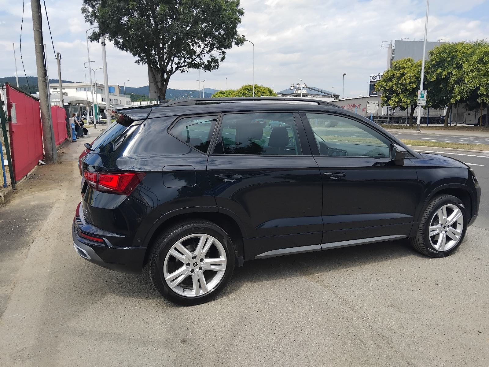 Seat Ateca 2,0 TDI DSG FR,150Ks,HR Auto,Navi,Rik.Kam,Virtu,Top Stanje,, pogled izvana - slika 4