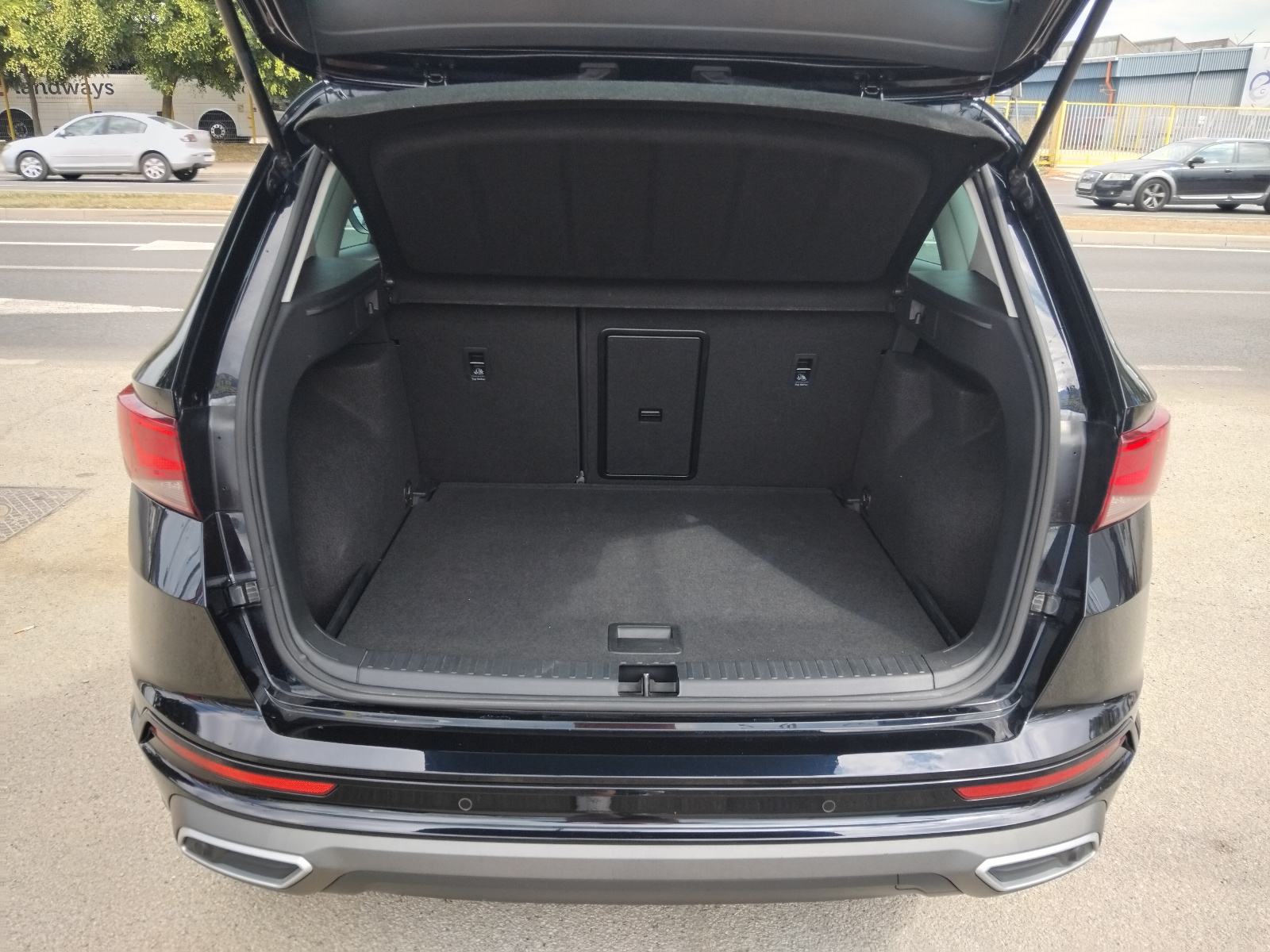 Seat Ateca 2,0 TDI DSG FR,150Ks,HR Auto,Navi,Rik.Kam,Virtu,Top Stanje,, fotografija 19